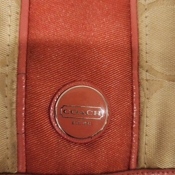 Coach Signature SIS Backpack - Picture 9 of 14